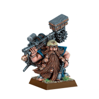 Dwarf Master Engineer with Great Weapon
