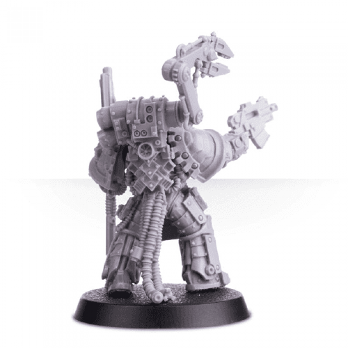 Techmarine in Mk III Armour