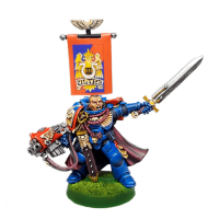 Space Marine Veteran Caped Captain