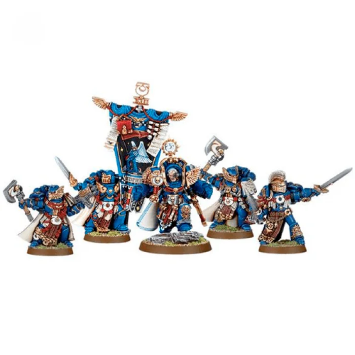 Marneus Calgar and Honour Guard